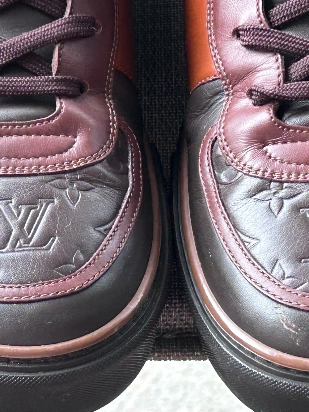 Louis Vuitton Men's vintage Leather Sneakers in Burgundy and Brown